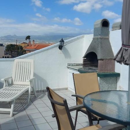 Private Apartment With Roof Terrace Arona  Εξωτερικό φωτογραφία