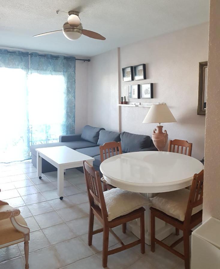 Private Apartment With Roof Terrace Arona  Εξωτερικό φωτογραφία